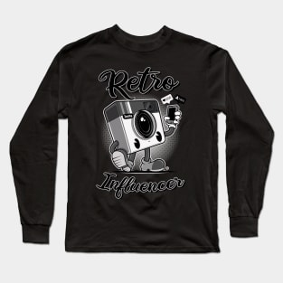 RETRO INFLUENCER Long Sleeve T-Shirt